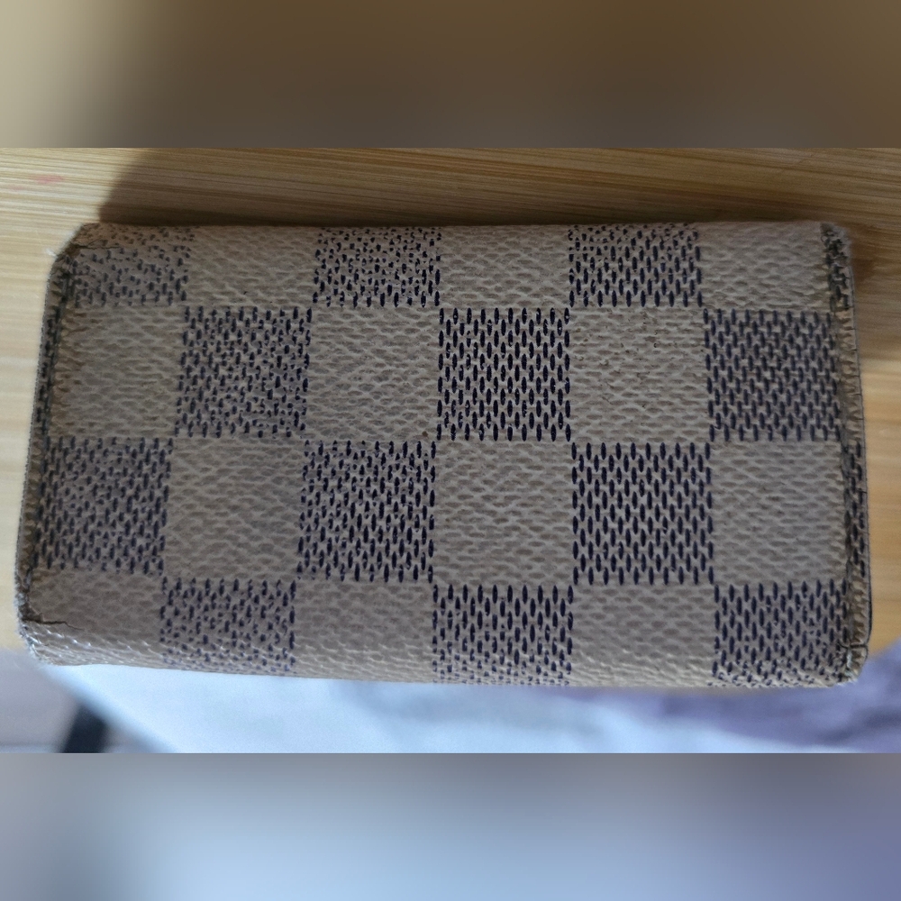 Louis Vuitton Damier Azur 4 key wallet holder - Picture 7 of 7